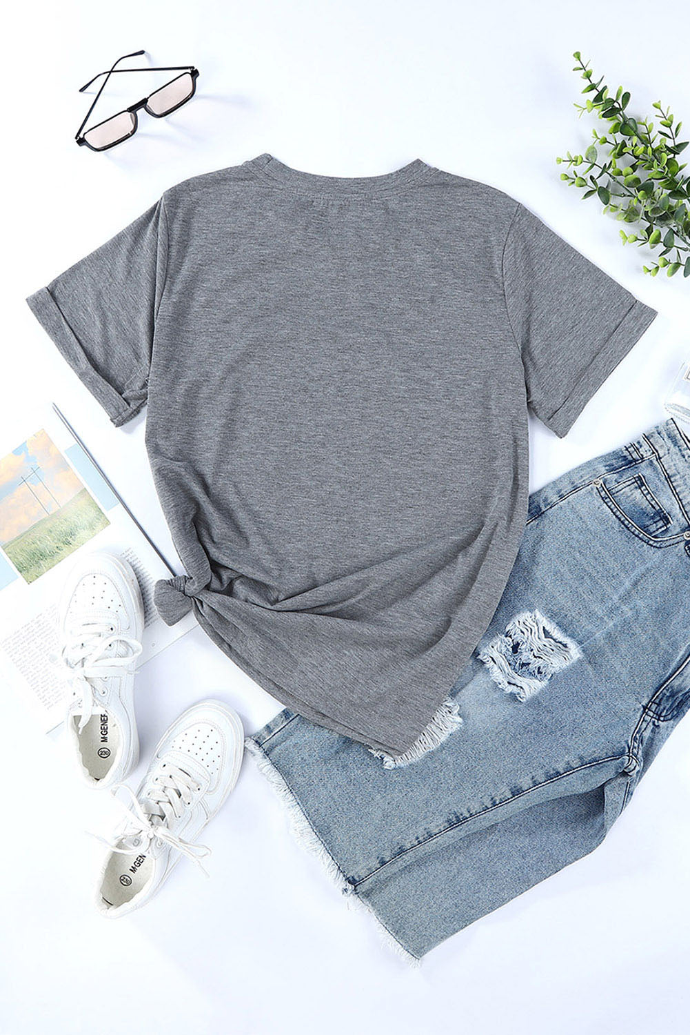 Gray EVERYONE Was Thinking It Letter Print Graphic Tee