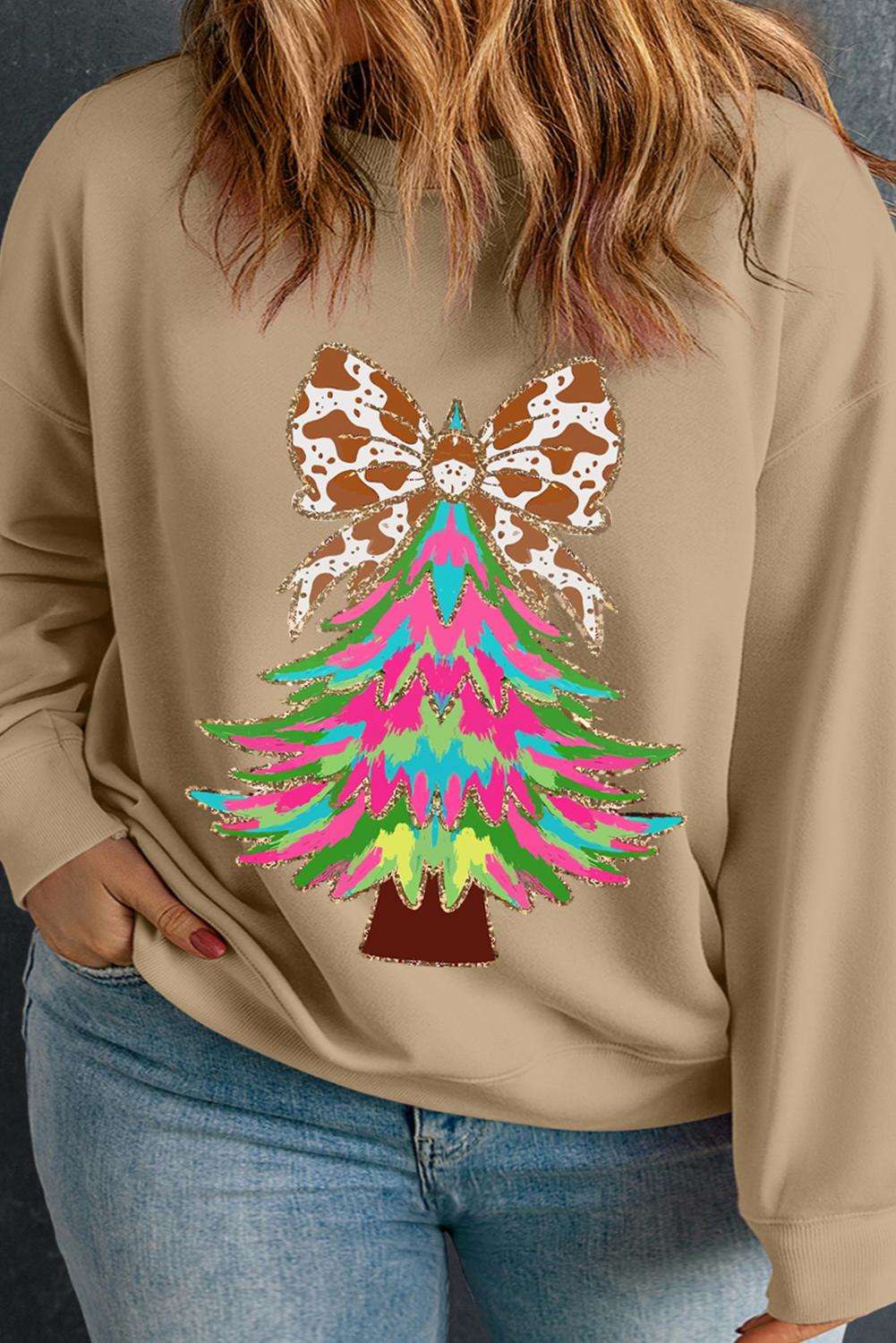 Racing Red Bow Knot Christmas Tree Graphic Plus Size Sweatshirt